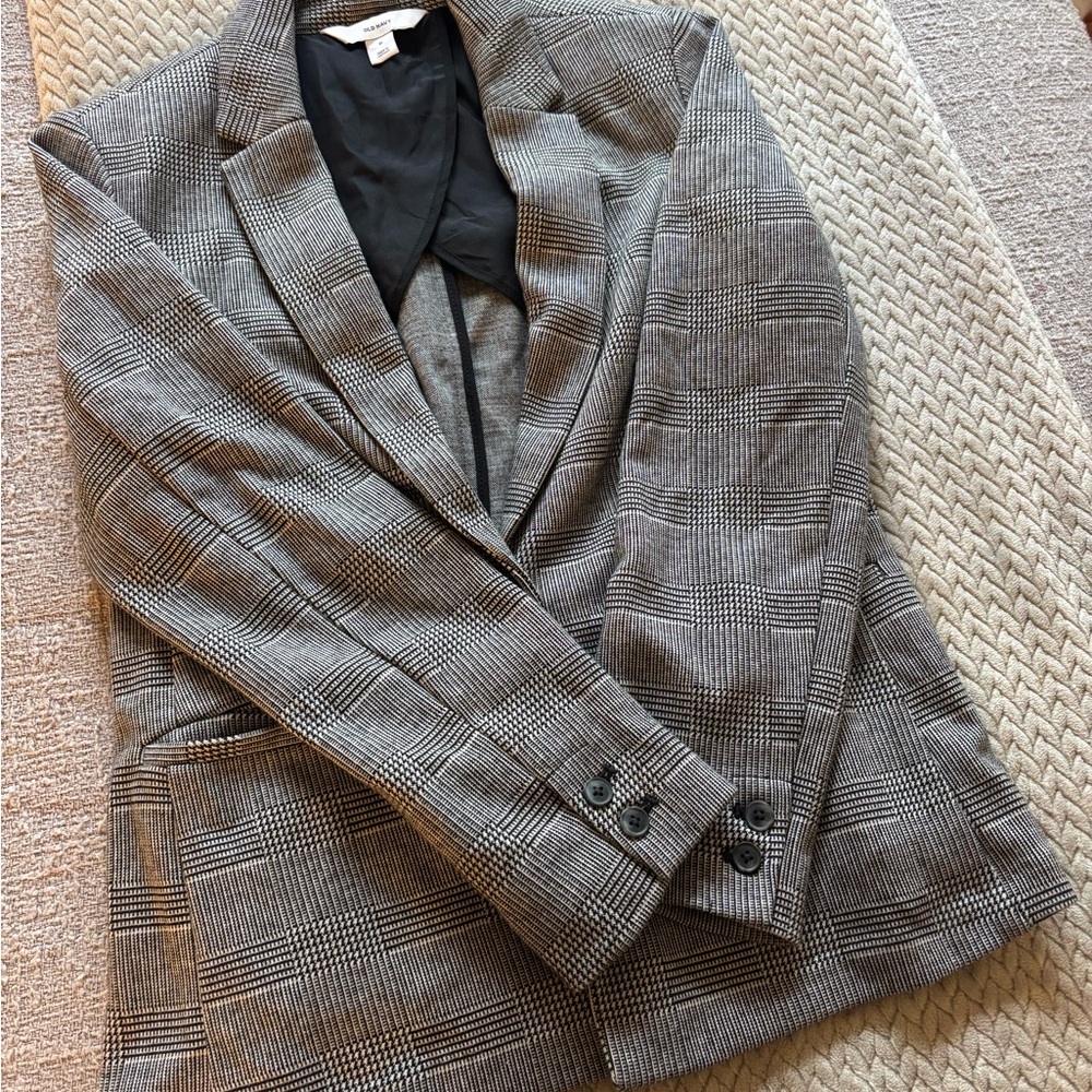 Old Navy Black and Gray Checkered Blazer